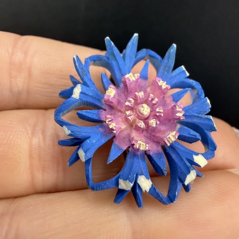 Vintage Celluloid Brooch‎ Flower